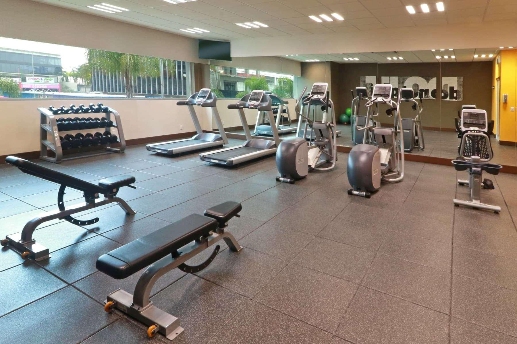 فندق ويندهام جاردن جوادالاخارا أكودوكتو سابوبان المظهر الخارجي الصورة